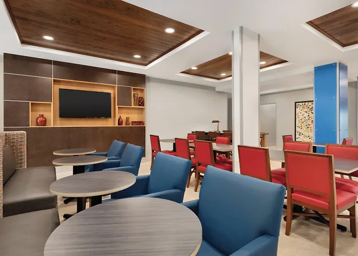 Holiday Inn Express Hotel & Suites Lavonia By Ihg